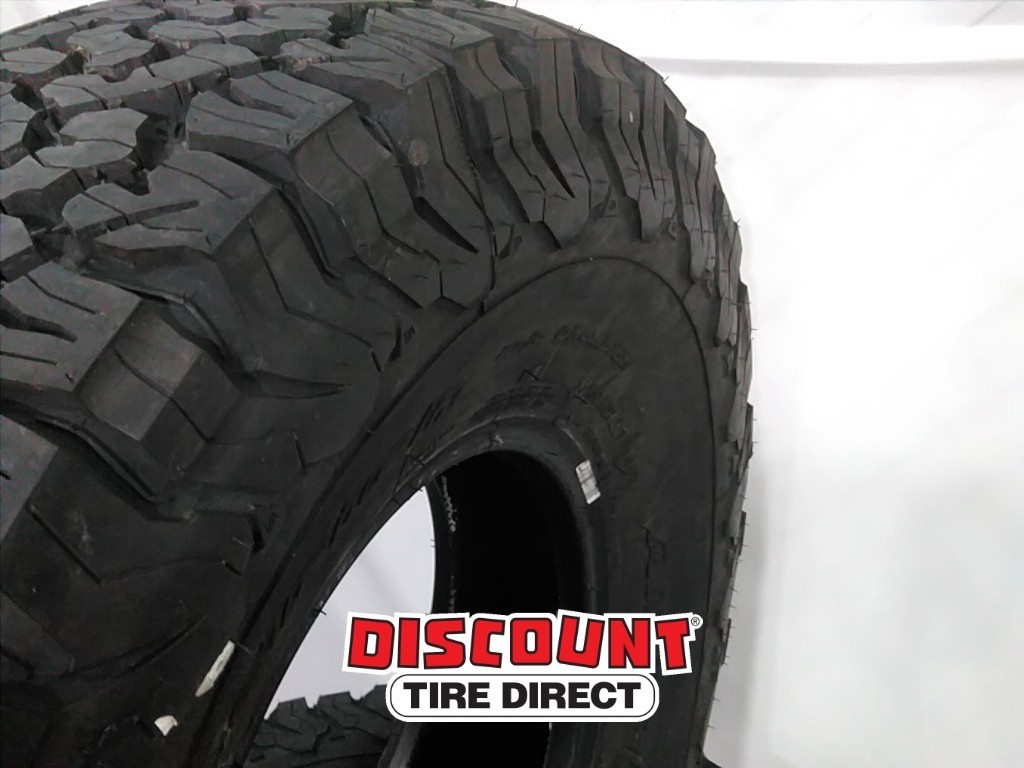 1 New 33 10 15 Bfg All Terrain T A Ko2 10r R15 Tire 359